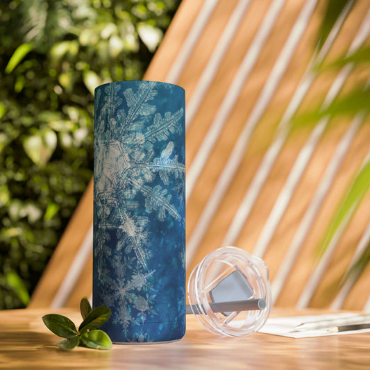 Sky Blue Snowflakes Maars Maker Skinny Matte Tumbler, 20oz
